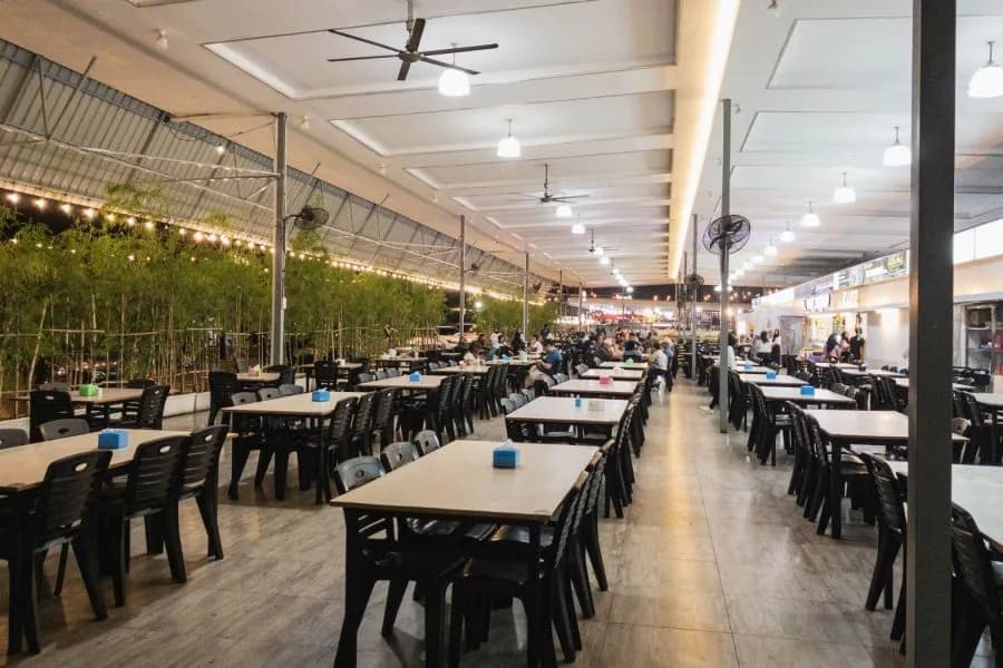 Love Seafood Batam Centre restaurant in Batam
